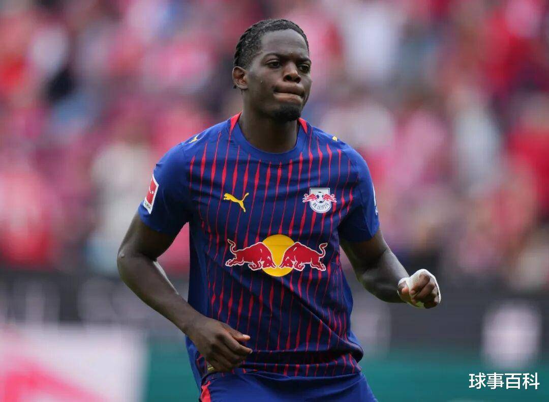 利物浦领衔！英超3强哄抢德甲中卫解约金高达9000万